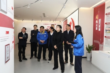 省工商聯(lián)黨組成員、副主席吳海瑜調(diào)研景興紙業(yè)指導企業(yè)高質(zhì)量發(fā)展